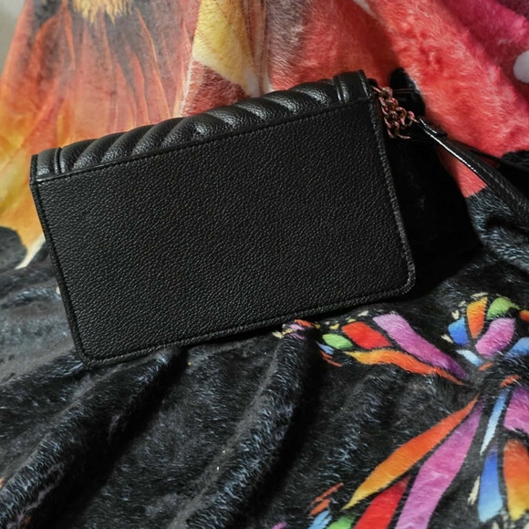 Victoria's Secret Black Quilted Wristlet - Picture 2 of 5